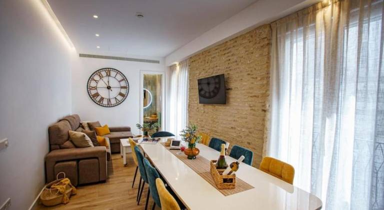 Vacation home with hot tub | Near Seville Cathedral | Dogs allowed — photo 4