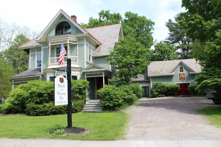 Bed and breakfast  Shelburne