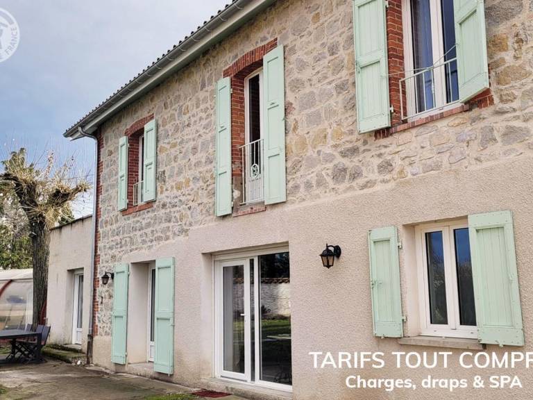 Cottage  Montbrison