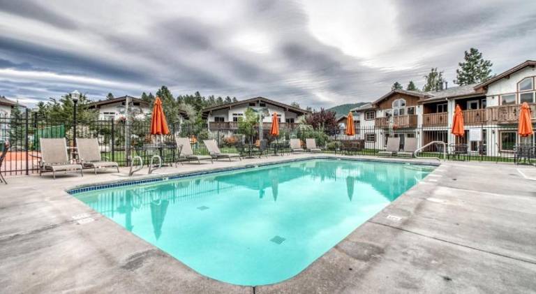 Icicle Village Resort — photo 3