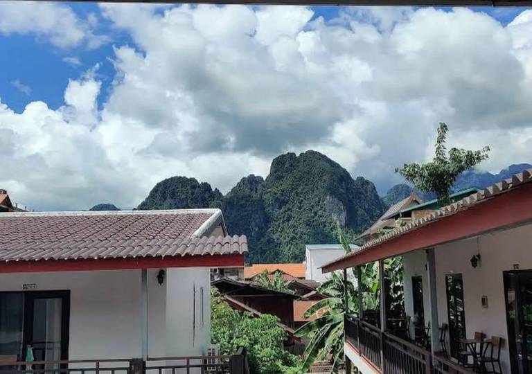 Vang Vieng Night Market Resort — photo 5