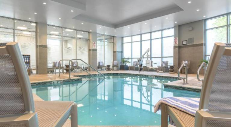 Courtyard by Marriott Edgewater NYC Area — photo 4