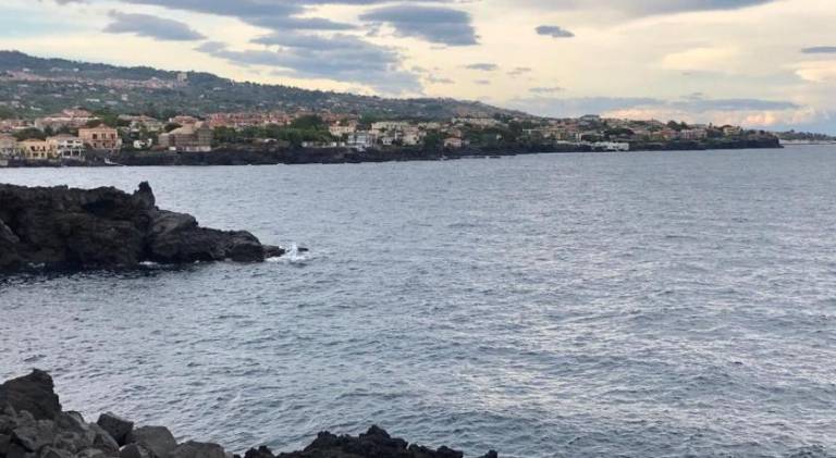 Le tre meraviglie a 200 m dal mare in Aci Castello