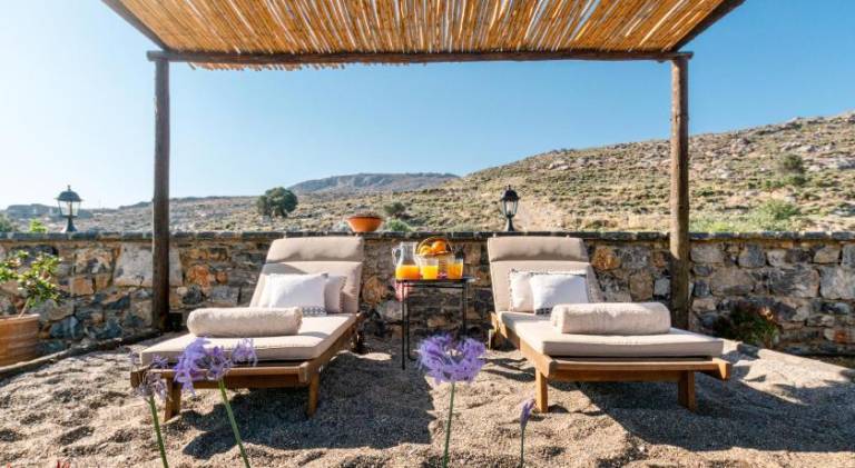 Yiannis Retreat — photo 3