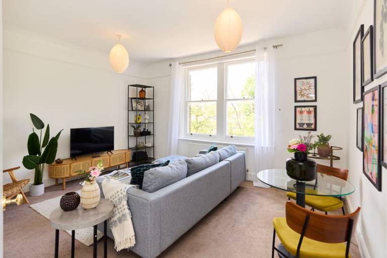 Apartment  London Borough of Bromley