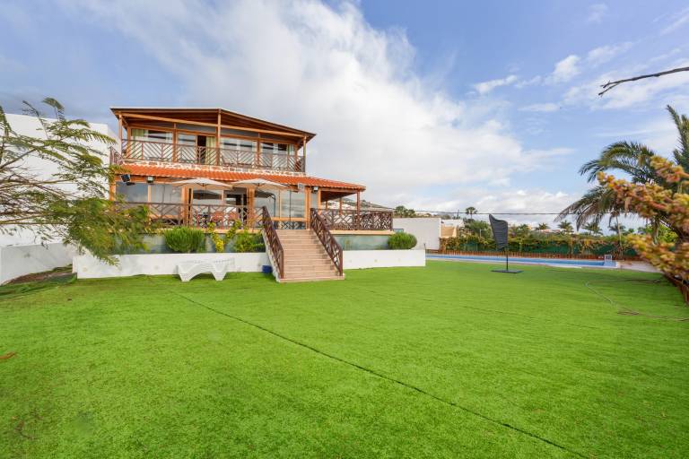 Villa Horizonte with Sea Views, Wi-Fi, and Air Conditioning — photo 2