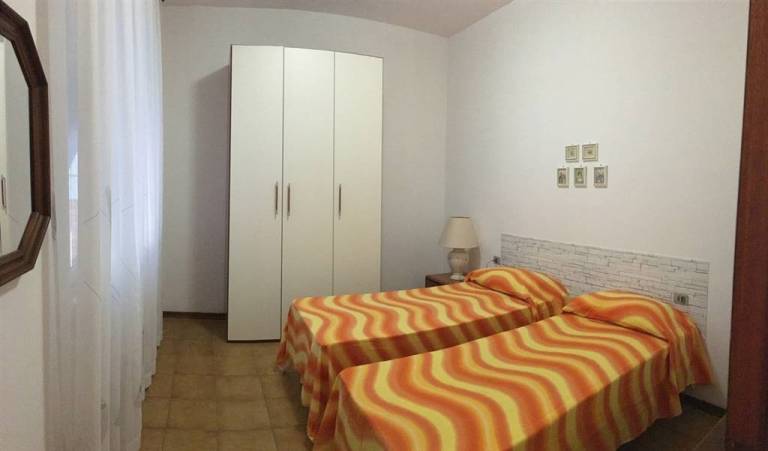 Apartment with 2 rooms for 5 persons — photo 5