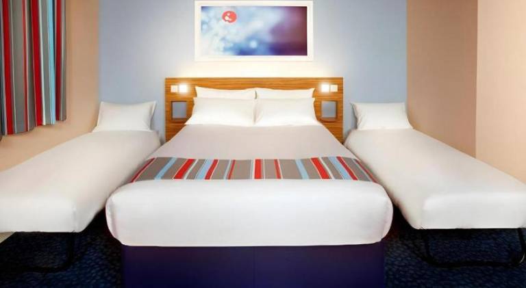 Travelodge London Chessington Tolworth — photo 5