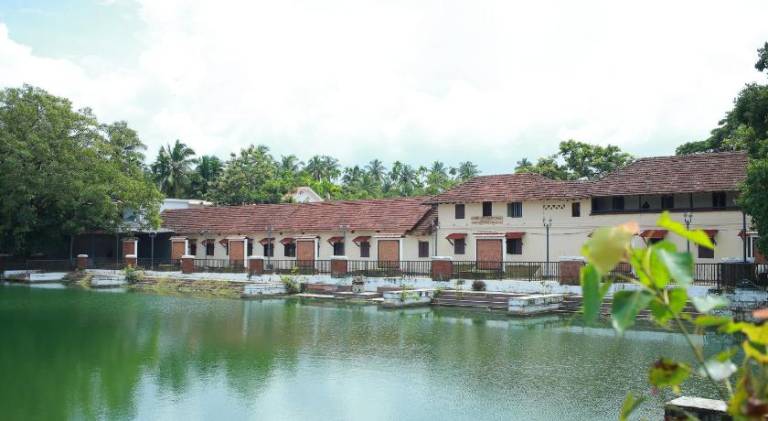VINAYAKA TOURIST HOME