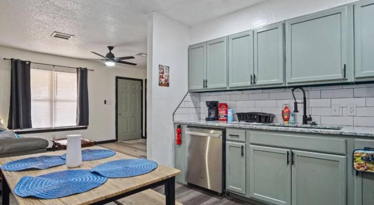 Holiday apartment with 2 rooms for 4 persons — photo 5