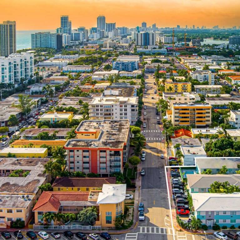 ONE Bedroom Apartment in Miami Beach, FL