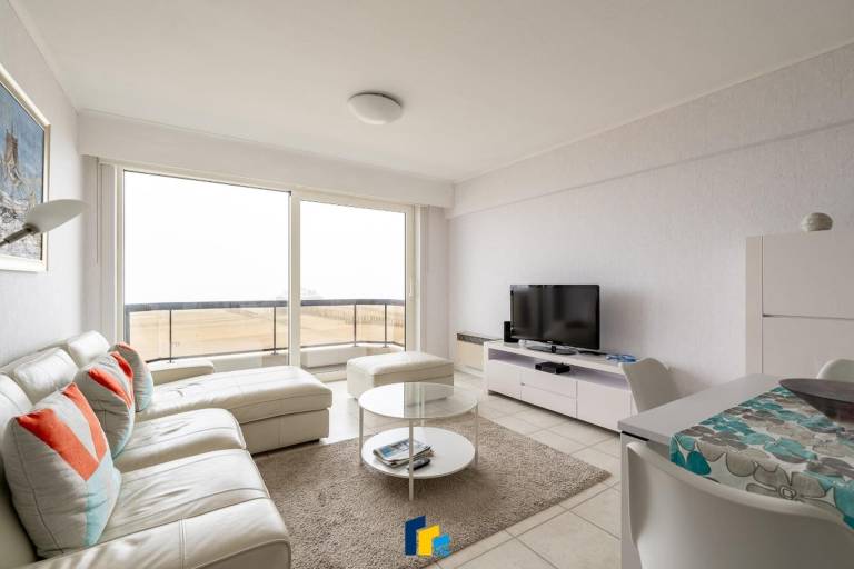 Nice holiday apartment with terrace | Sea view | Beach nearby | Pets allowed in Blankenberge