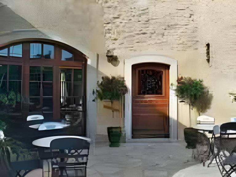 Hotel La Bastide de Vaison in Vaison-la-Romaine