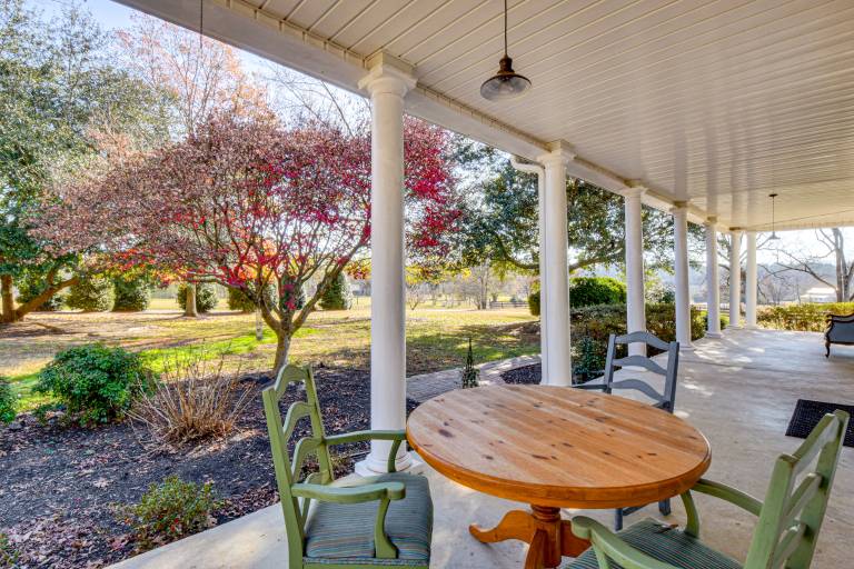 Historic Farmhouse w/ Modern Amenities & Hot Tub — photo 3
