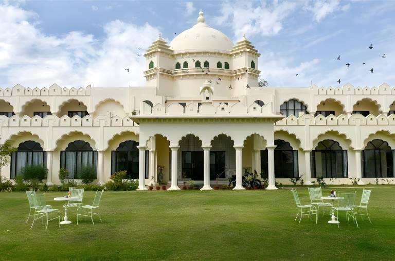 Gulaab Niwas Palace in Ajmer
