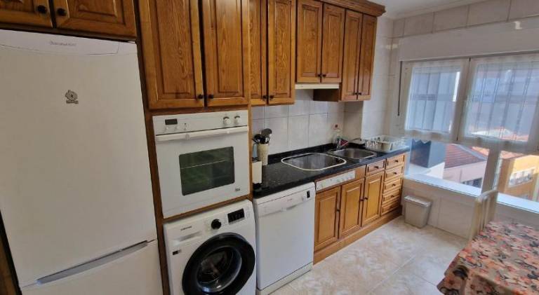 Rental apartment with 3 rooms for 5 persons — photo 4