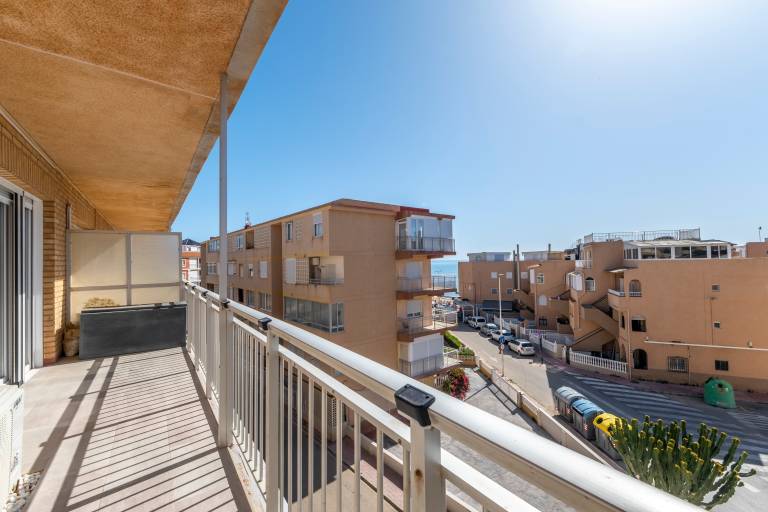 Rental apartment with patio | Sea view | Close to the beach | Pets allowed — photo 2