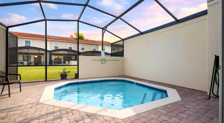 Charming house with pool | Pets are welcome in Kissimmee, FL