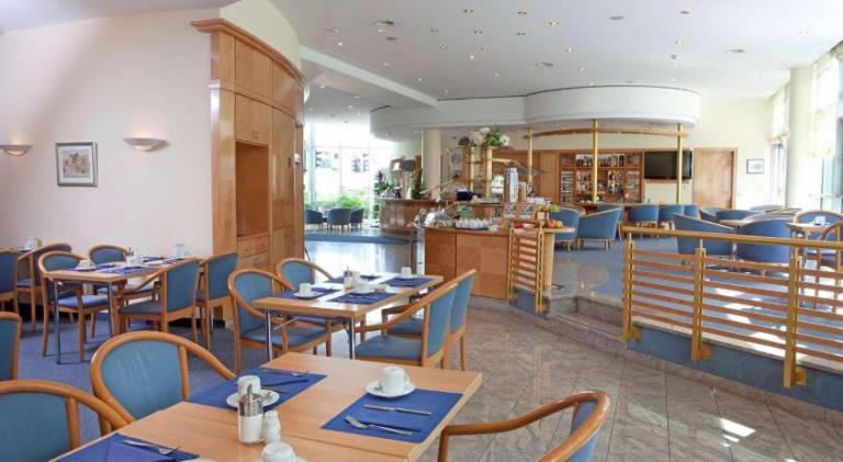 Hotel Schwanen Stuttgart Airport/Messe — photo 3