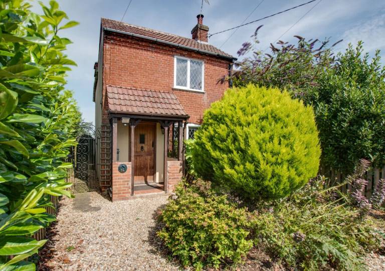 House  Fakenham