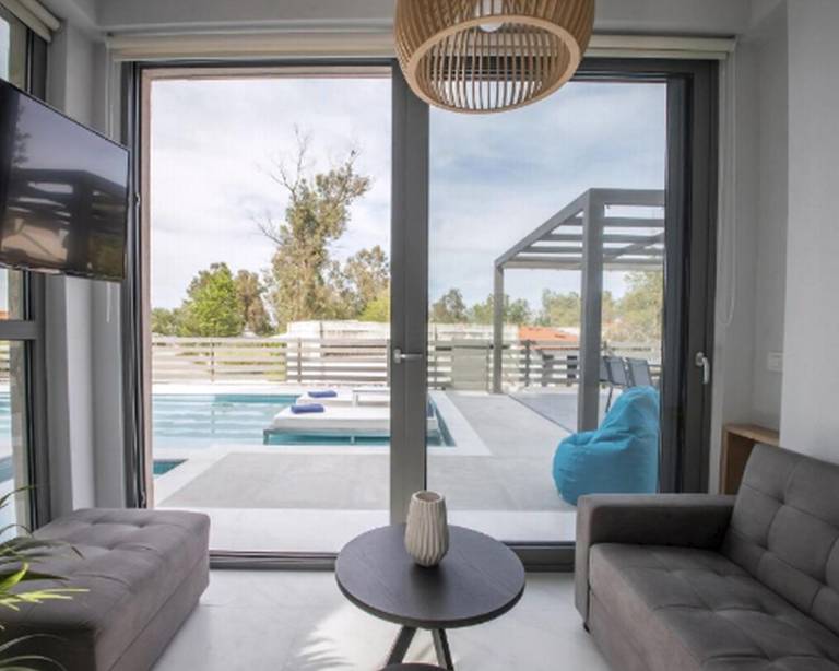 Villa with private pool, fast internet & hot tub | Sea view — photo 4