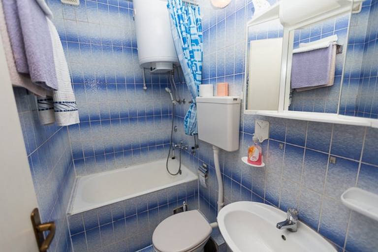 Room with terrace and sea view Osor, Lošinj (S-23106-d) — photo 3