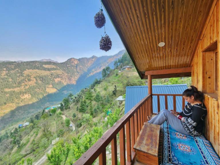 Bungalow with 1 room for 4 persons in Sainj