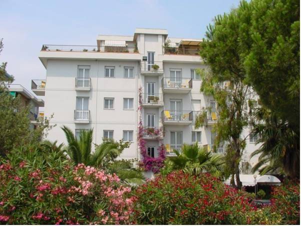 Appartamento con servizi da hotel Albenga