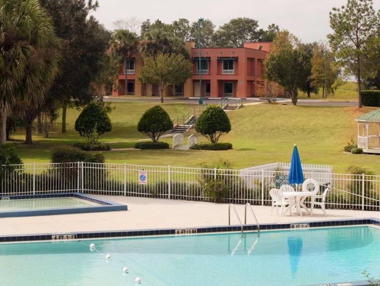Hampton Inn Brooksville/Dade City — photo 4