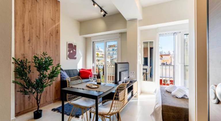 Buena Vista by Pame Rentals in Piraeus
