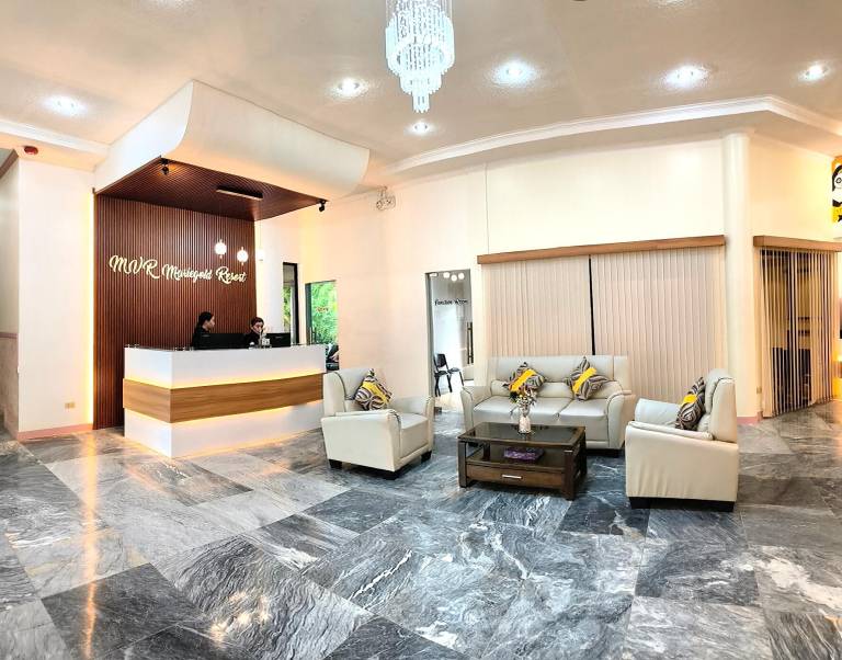 Bungalow with BBQ, yard & pool | Suitable for remote work — photo 2