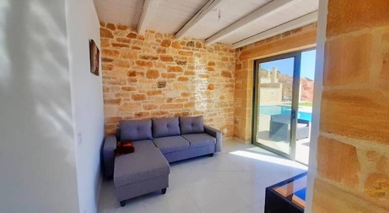 Nice villa with pool | Pets are welcome — photo 2