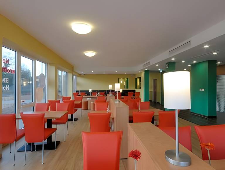 B&B Hotel Monchengladbach — photo 2