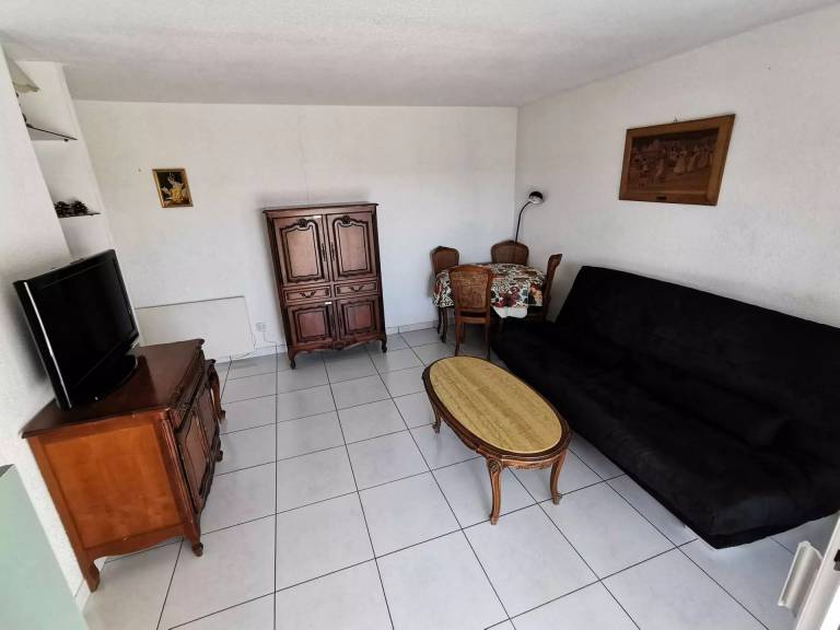 Holiday apartment with 2 rooms for 7 persons — photo 3