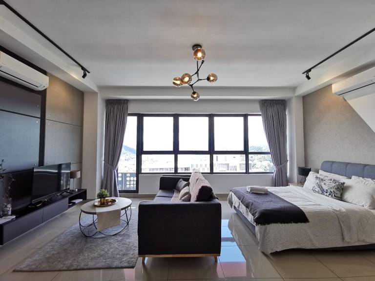 Apartment with pool | Perfect for remote work — photo 2