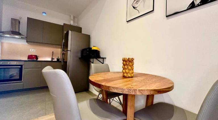 Holiday apartment | Next to Grote Markt | Dogs allowed — photo 2