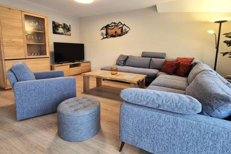 Fully equipped spacious apartment with sauna & barbeque | Pet-friendly in Arnsberg