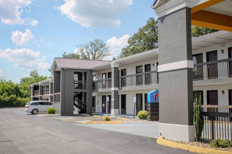 Motel 6 Knoxville, TN - East in Knoxville, TN