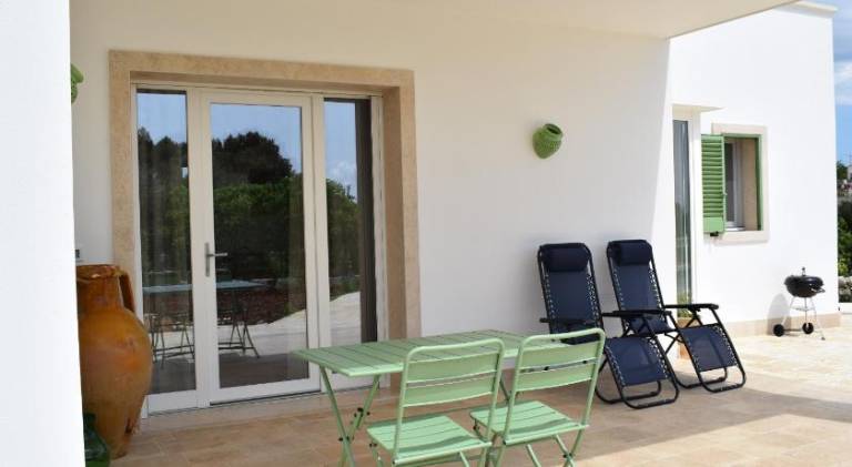 Villa with pool, terrace & garden — photo 5