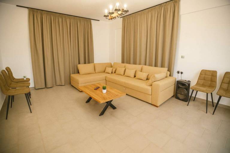 Sinani Villa - Garden Oasis with Private Pool — photo 3