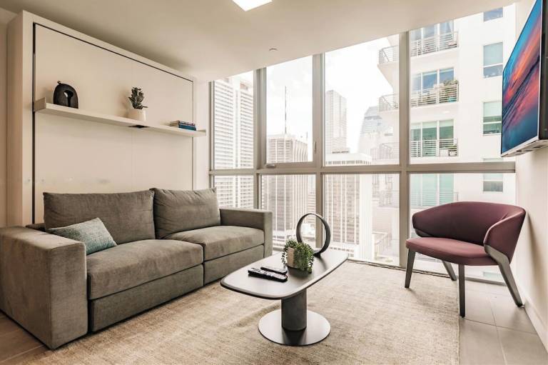 Condo Coconut Grove