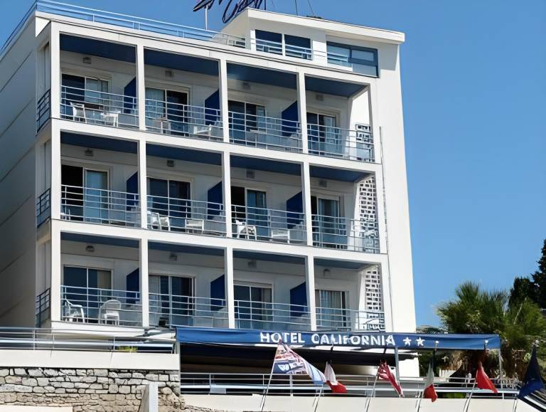Hotel California in Le Lavandou