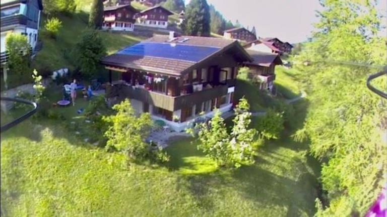 Ferienwohnung mit Hund in Adelboden für max. 3 Personen Ferienwohnung mit Hund in Adelboden für max. 3 Personen