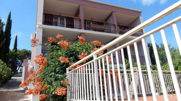 Apartma Lovište