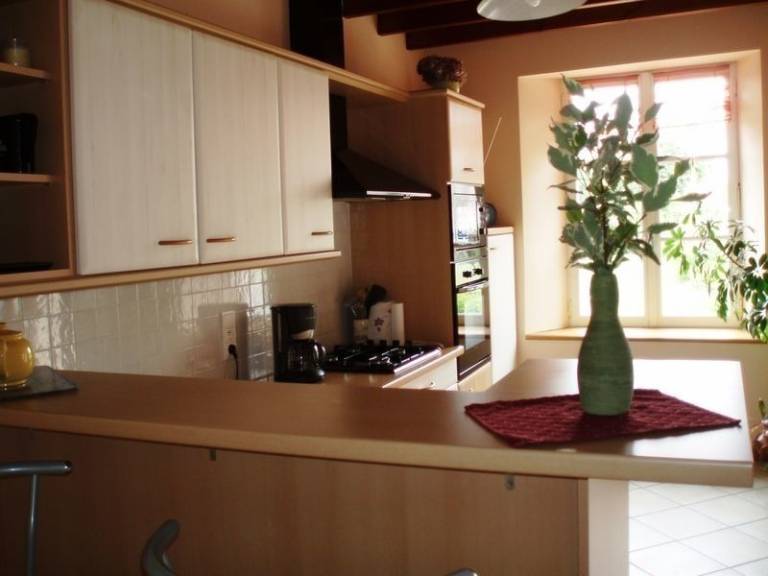 Fully equipped gite with barbeque, yard & patio | Pet-friendly — photo 3