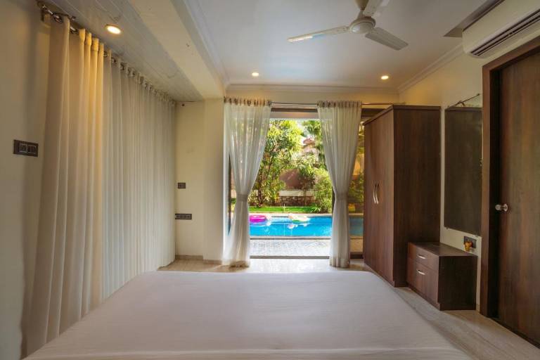 Villa with 4 rooms for 12 persons — photo 4