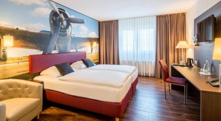 Airways Hotel Frankfurt Airport West in Ruesselsheim