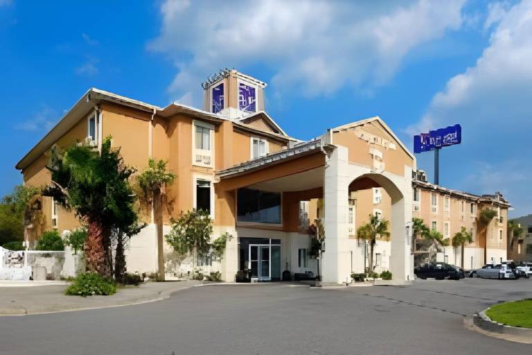 Sleep Inn & Suites Valdosta Mall Area in Valdosta, GA