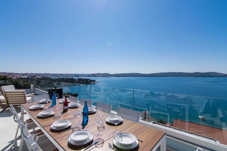 Fully equipped holiday apartment with patio & barbecue | City view | Beach nearby | Suitable for remote work | Pets are welcome — photo 4