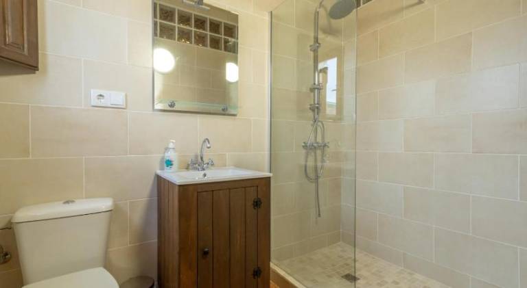 House with 3 rooms for 6 persons — photo 2